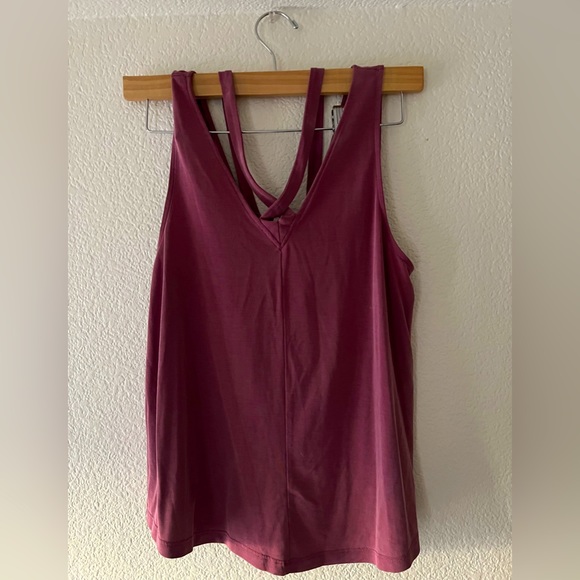 AE Soft & Sexy Sueded Tank Top Size Small in Berry - Picture 2 of 2
